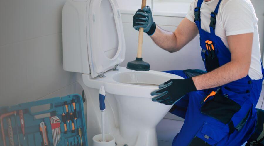 sewer line plumber in Superior, WY